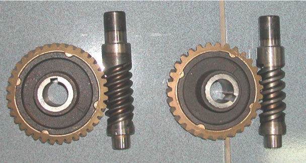 Reducer gear - spiral screw